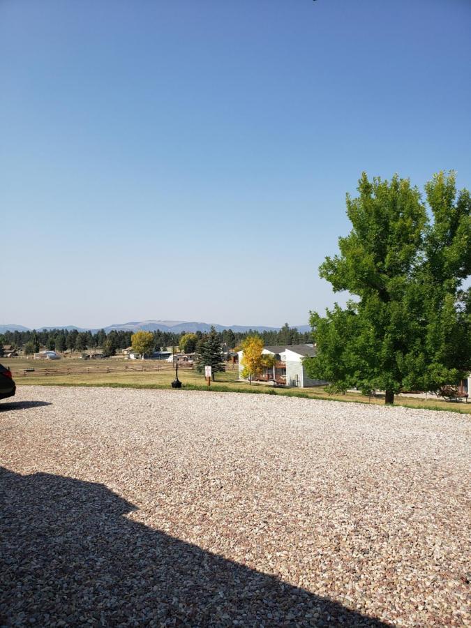 Flaming Gorge Resort Dutch John エクステリア 写真