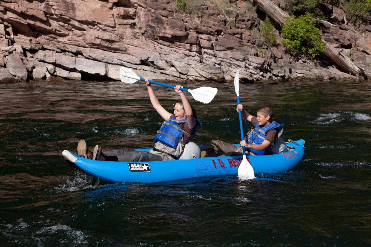 Flaming Gorge Resort Dutch John エクステリア 写真